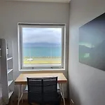 Ocean View Apartment In Downtown Reykjavik